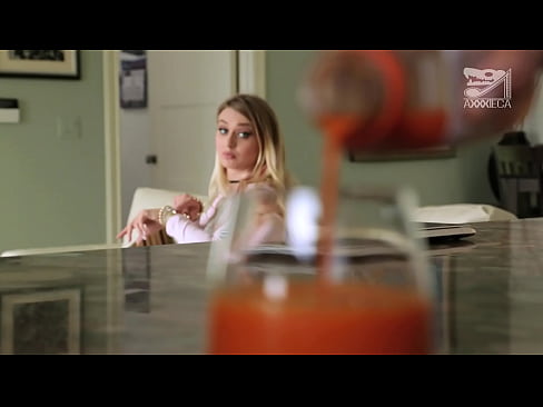 ❤️ Heißes Mädchen mit großen Titten und enger Muschi bekommt Schwanz von Verlierer, aber sehr hart ❤️❌ Porno bei de.fullpornercom.ru ❌️